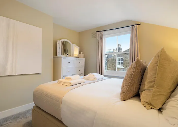 Luxury - Apartment In Battersea Park & Power Station