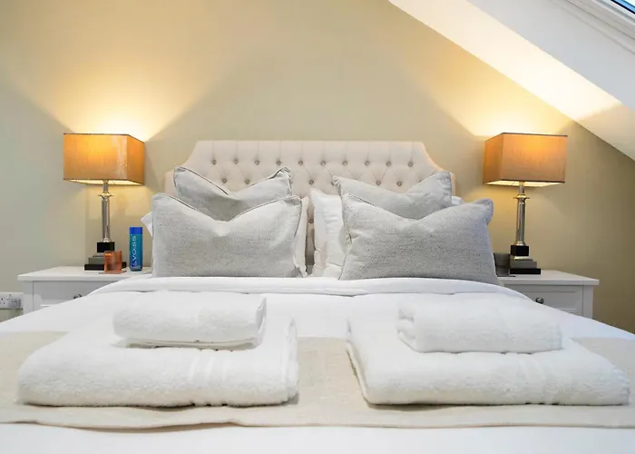 Luxury - Apartment In Battersea Park & Power Station